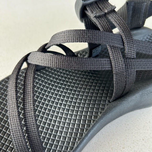 NWOT Women’s Black Chaco Sandals Size 7 - Picture 5 of 7